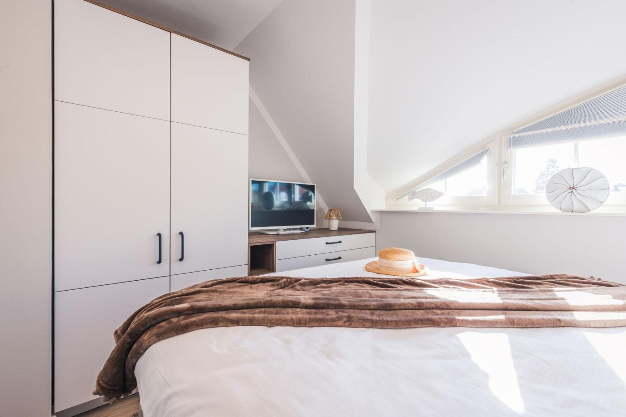 Haus Pinguin Villa Zingst Buitenkant foto