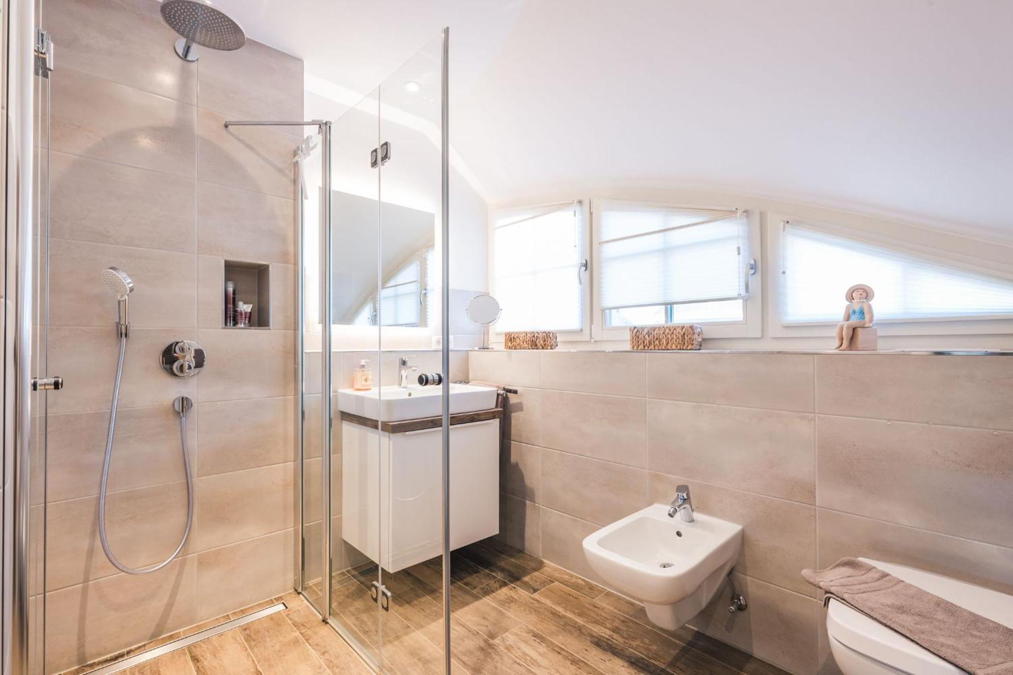 Haus Pinguin Villa Zingst Buitenkant foto